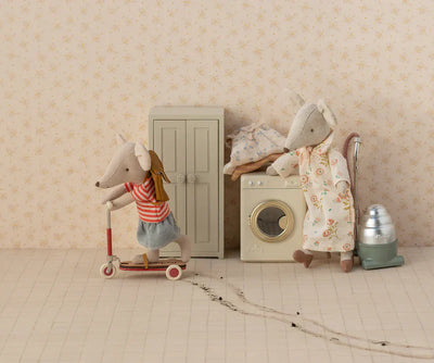 Maileg Kick board, Mouse - Red