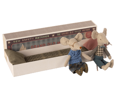 Grandma & Grandpa Mouse in Matchbox